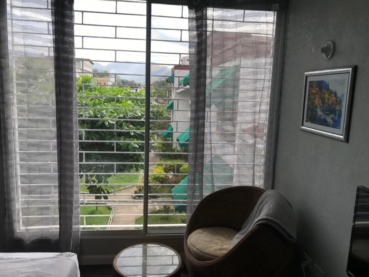 Abacus Jamaica The Zana Suites Kingston Exterior photo